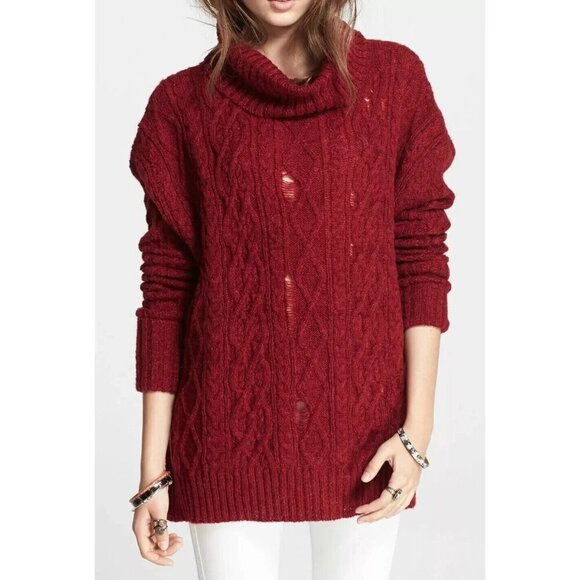 NWT Free People Complex in Red Destroyed Rip Cable Knit Cowl Sweater XS $128 - Picture 1 of 3